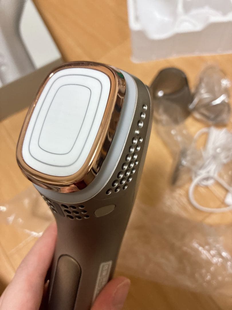 o*s様 Panasonic イオン美顔器 EH-ST0A-N