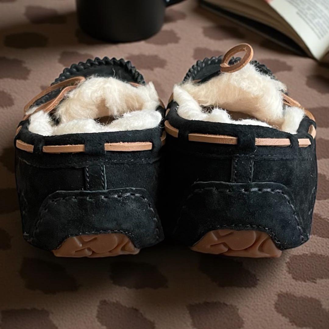 UGG アグ DAKOTA 5612BLK モカシン ブラック 26 美品