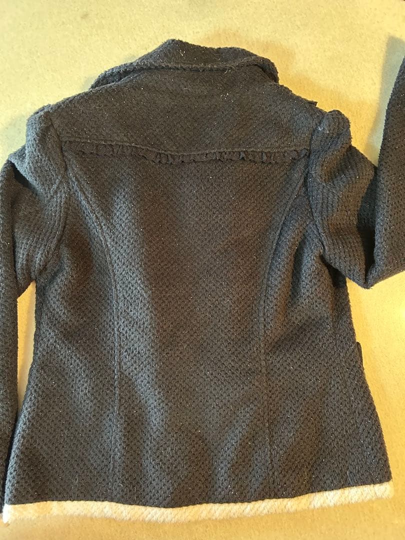 ★TRALALAリボン付きボタン ブラックジャケット★150-160