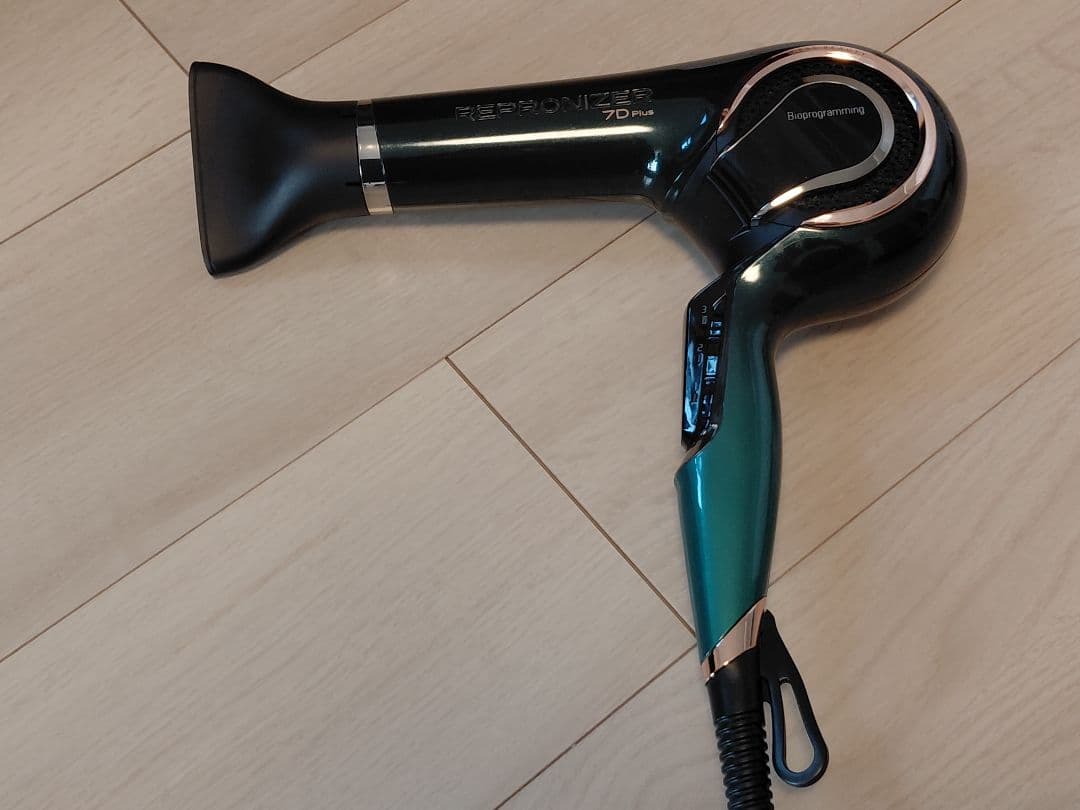 ヘアドライヤー