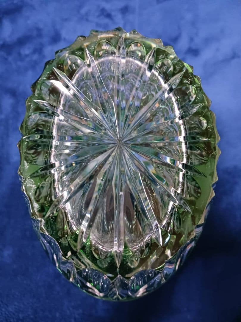 ドレスデン　クリスタル　花瓶