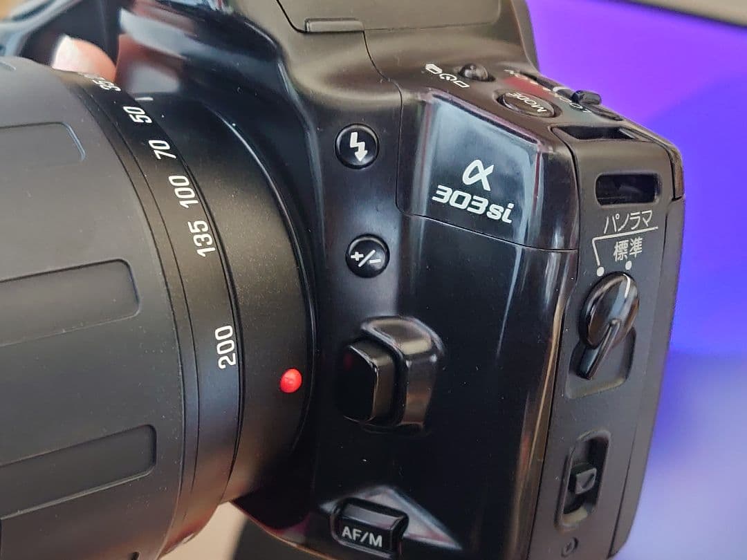 α303siとTAMRON28-200/3.8-5.6セット売り