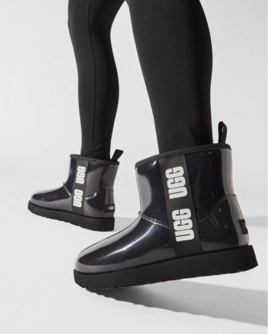 新品・未使用品 UGG アグ CLASSIC CLEAR MINI