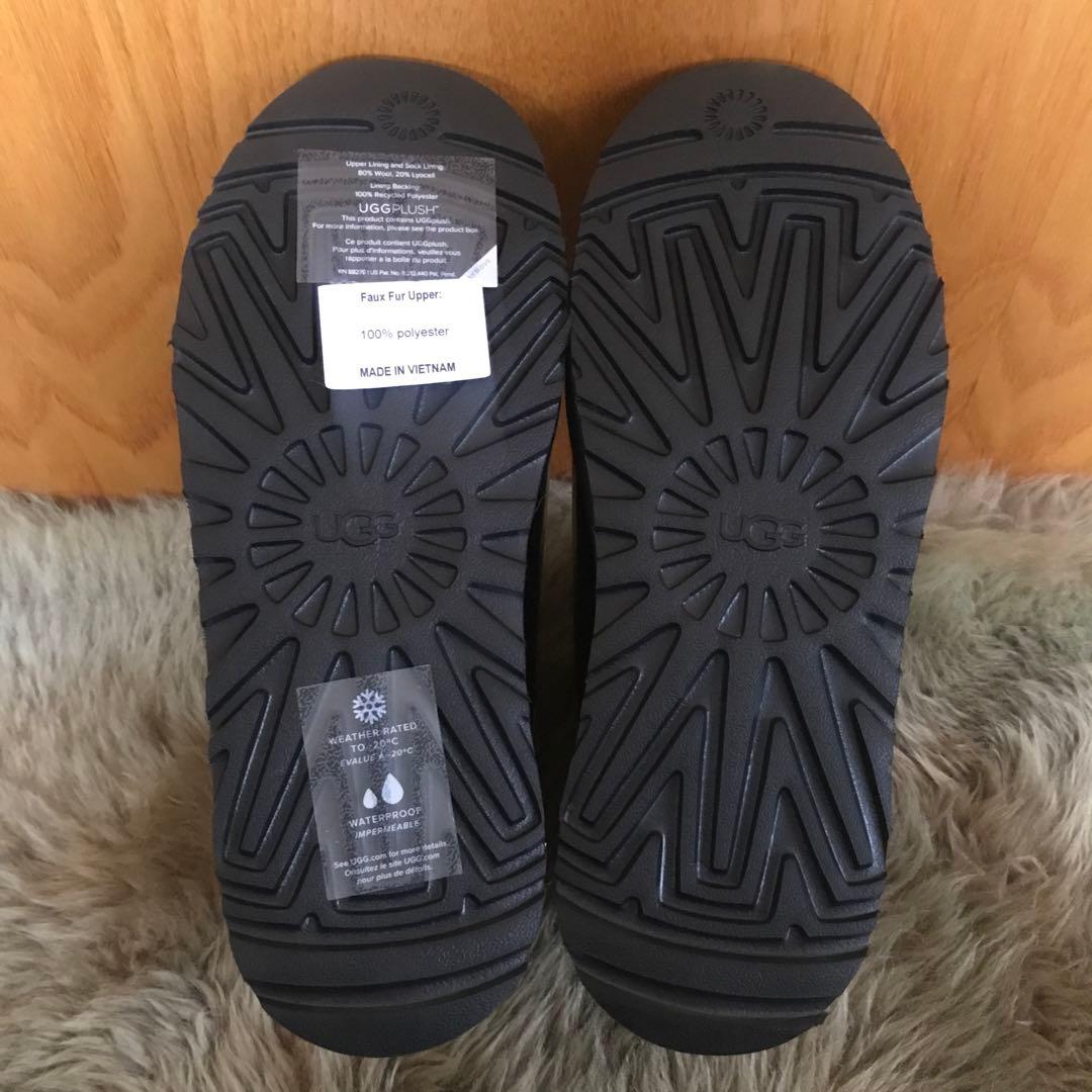 新品・未使用品 UGG アグ CLASSIC CLEAR MINI