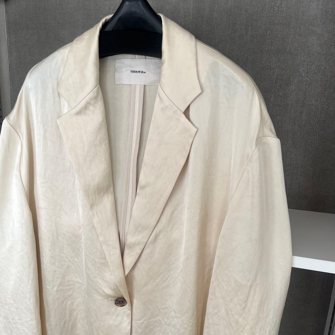 TODAYFUL サテンオーバージャケット　エクリュ　長袖　テーラード　38美品