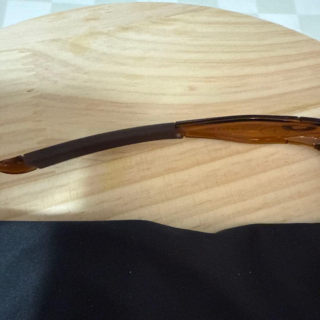 Oakley minute 2.0 サングラス ダークアンバー ダークブロンズ