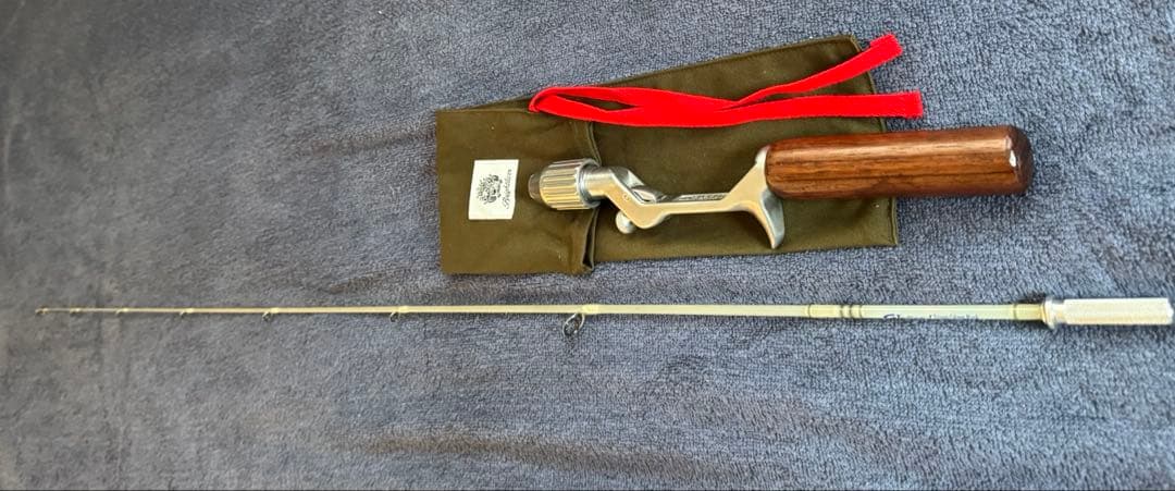 パワフルワーカー　グラッソ3ft (ベイト) ブライトリバーグリップセット