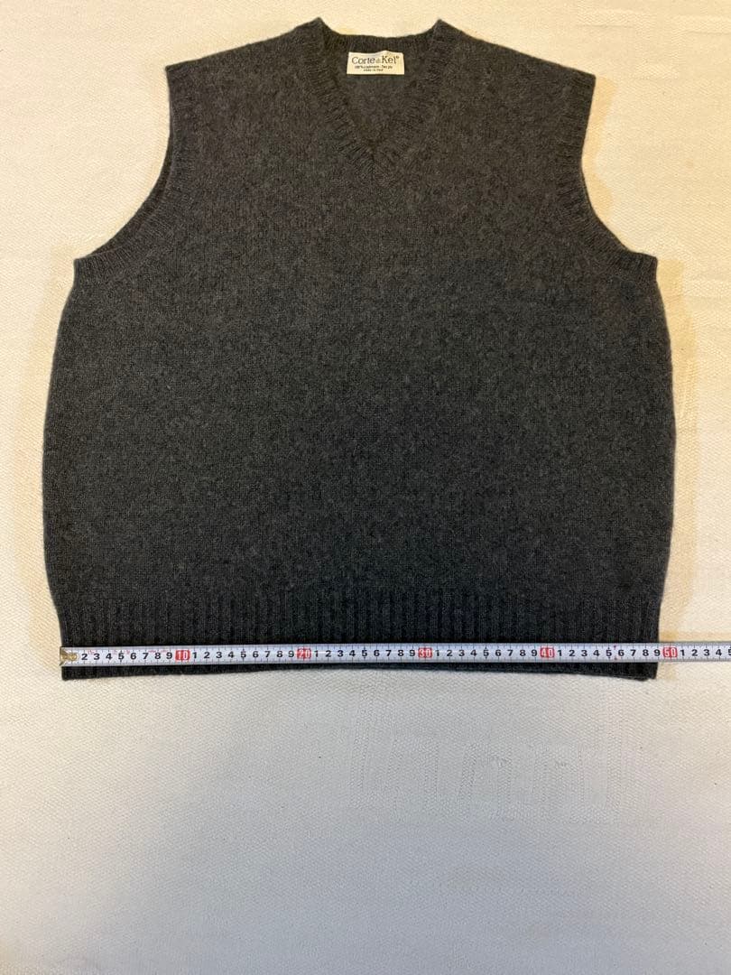 ダークグレー Vネック ベスト Mサイズ相当　カシミア