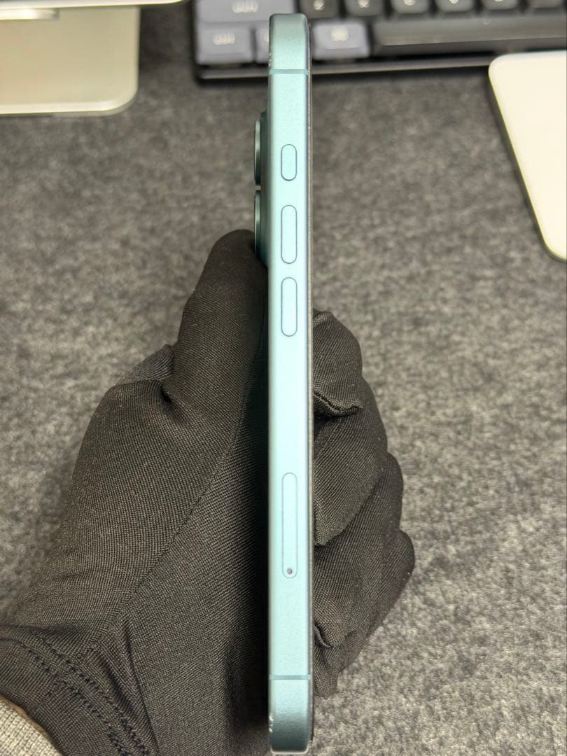 Apple iPhone16 256GB ティール