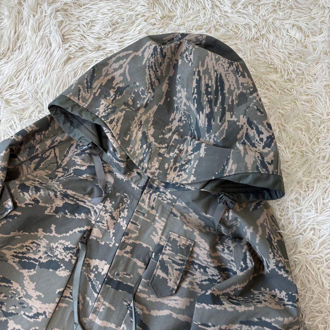 米空軍放出　ミリタリーゴアテックス　APECS タイガーカモ　全天候型パーカーL