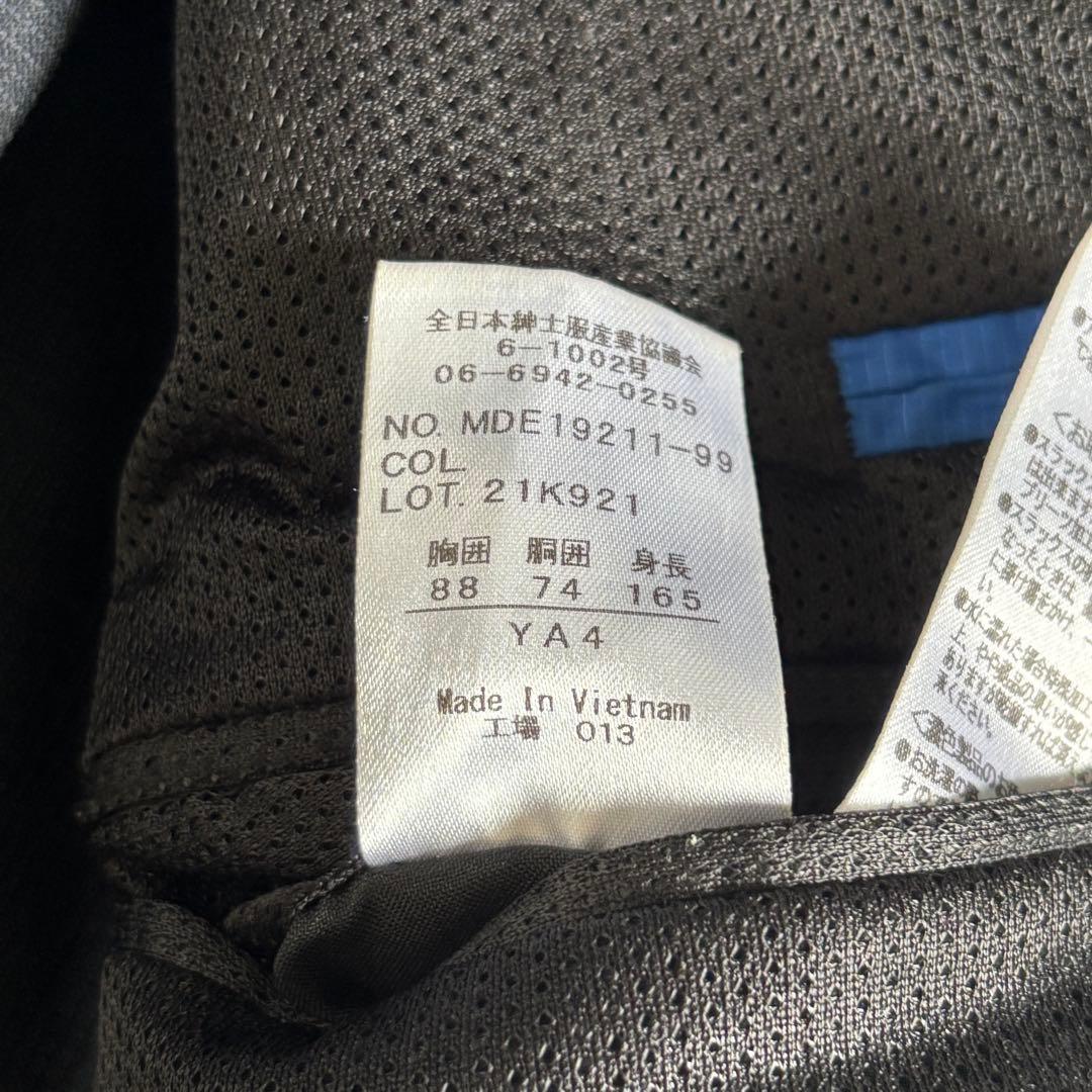 極美品 デサント 3ピース スーツ セットアップ ストレッチ ウォッシャブル　黒