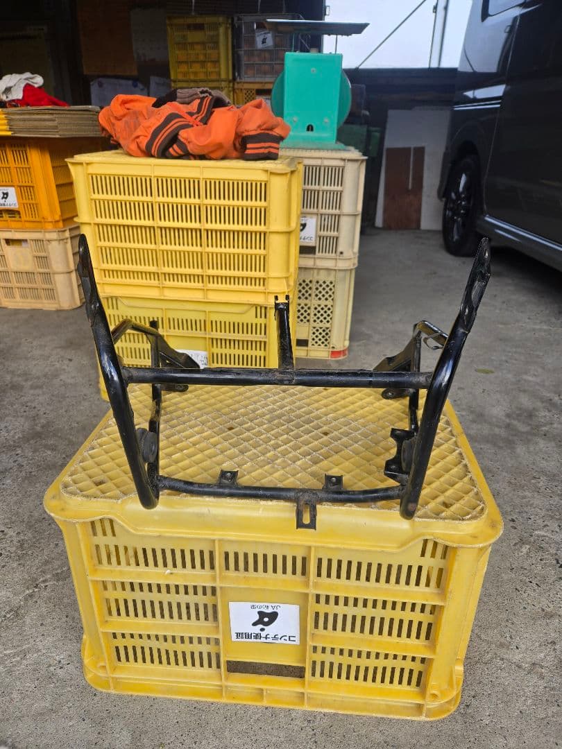 GPZ900R アッパーカウルフレーム