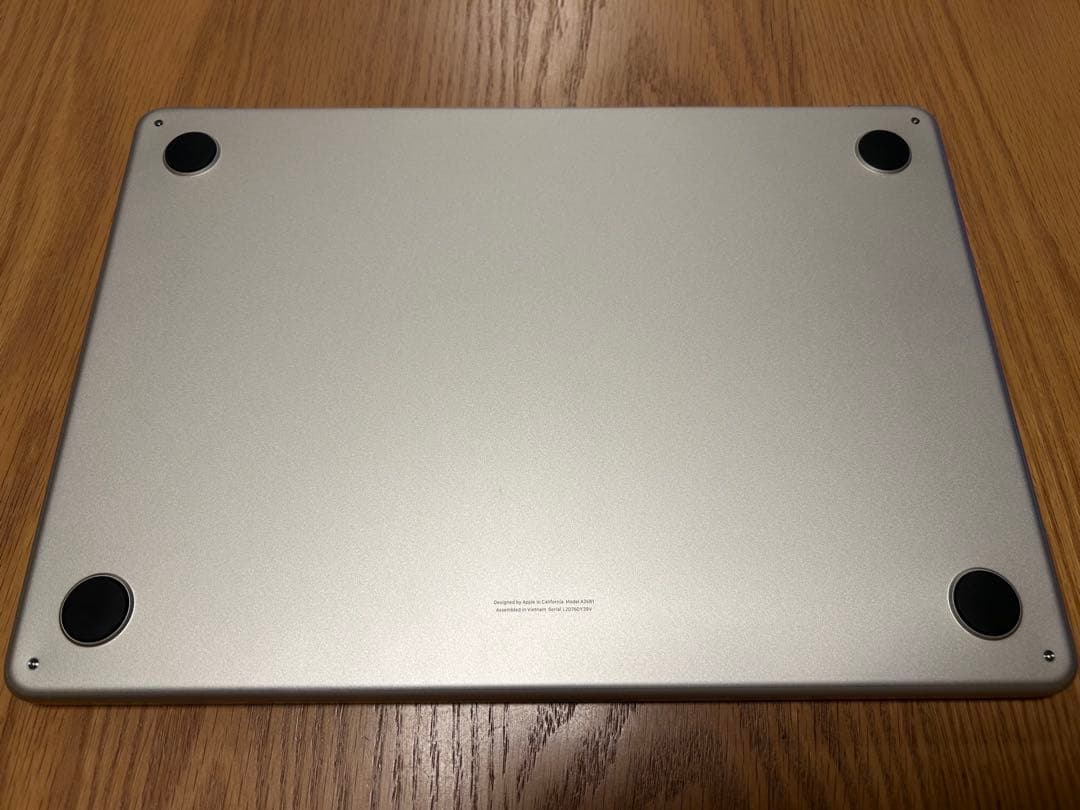 MacBook Air M2 13.6インチ スターライト