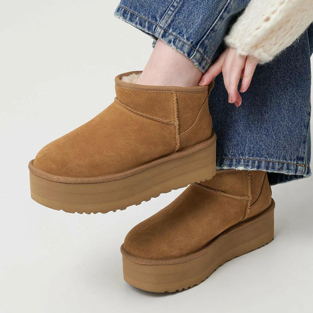 靴 UGG W CLASSIC ULTRA MINI PLATFORM 22cm