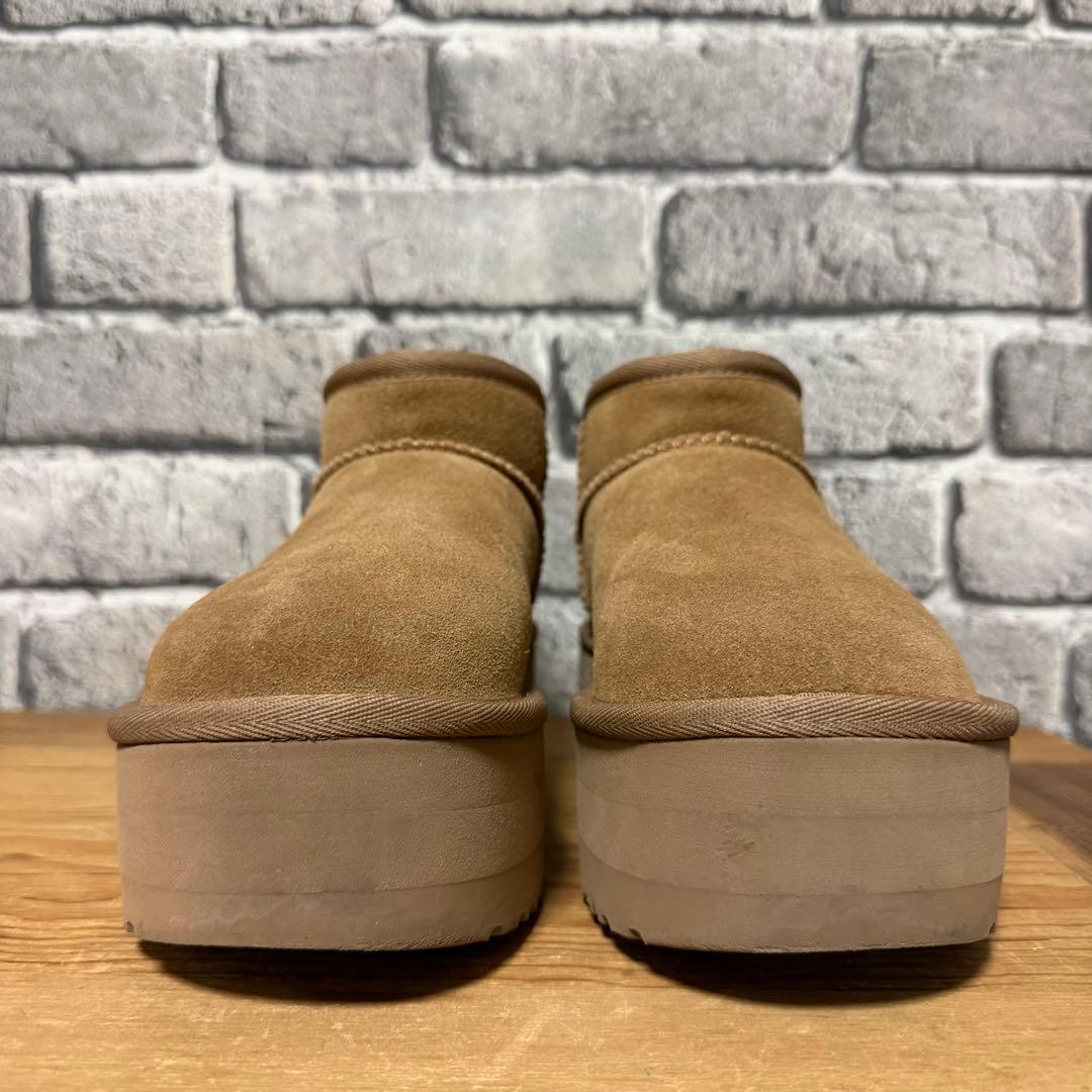 靴 UGG W CLASSIC ULTRA MINI PLATFORM 22cm