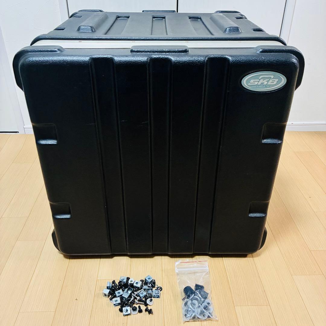 SKB ラックケース　10U 樹脂製