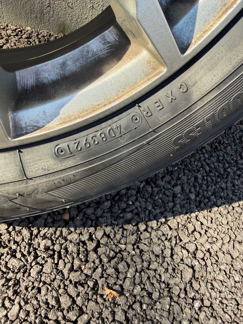 スタッドレスタイヤ　ホイールセット 4本215/60R17