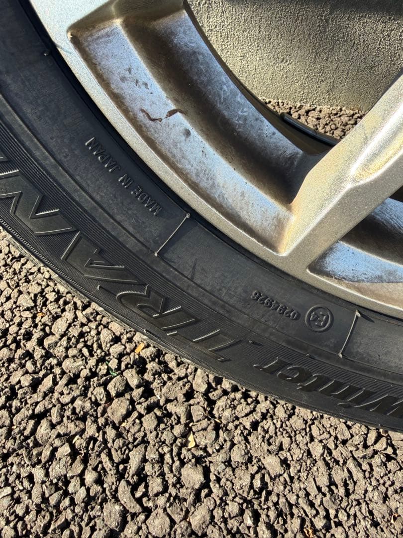 スタッドレスタイヤ　ホイールセット 4本215/60R17