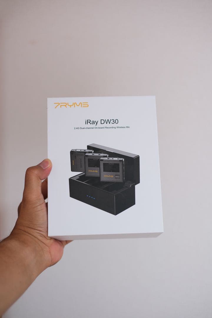 ワイヤレスマイク iRay DW30 8Gメモリー 48kHz録音 充電ケース