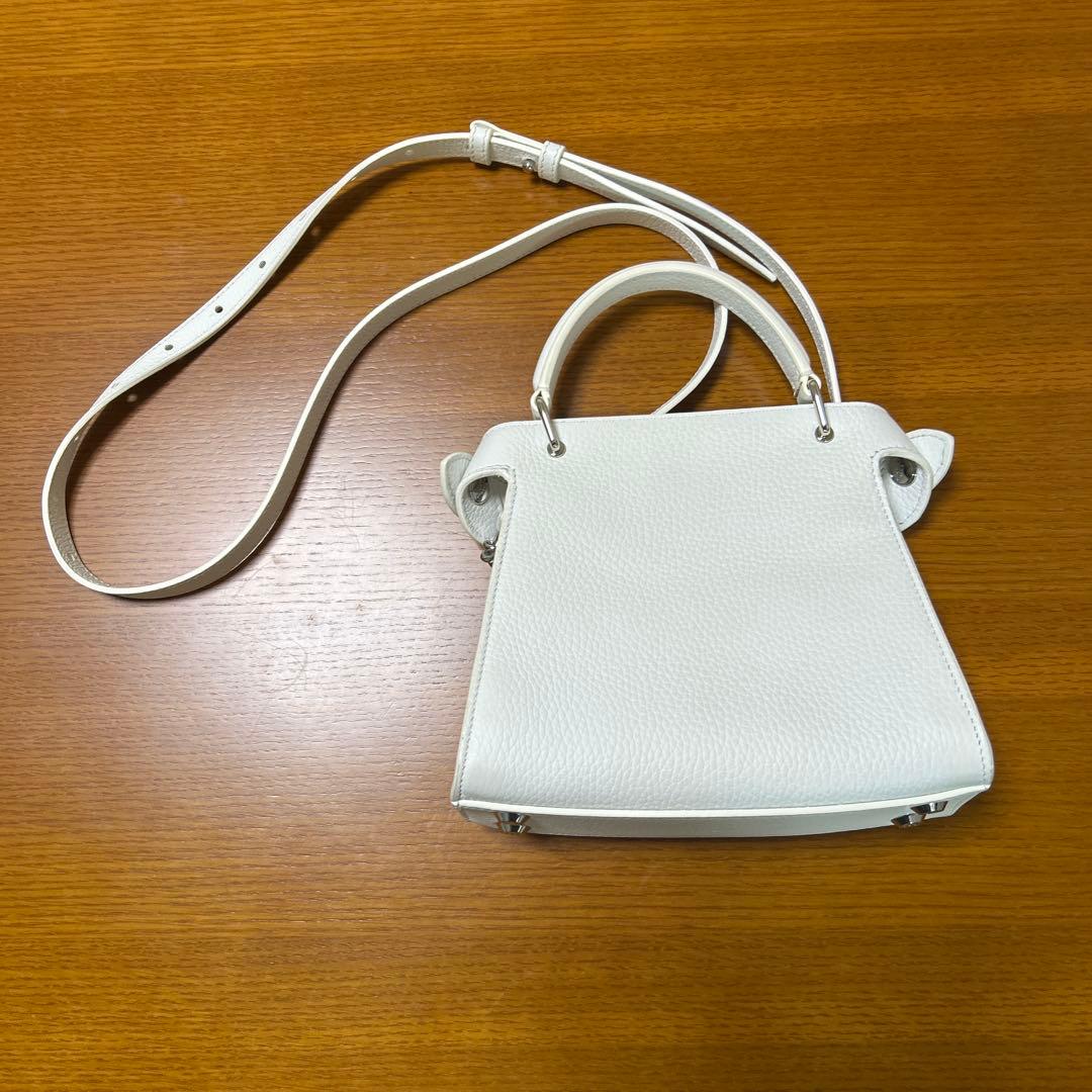 ミチノパリ　ルテスミニ