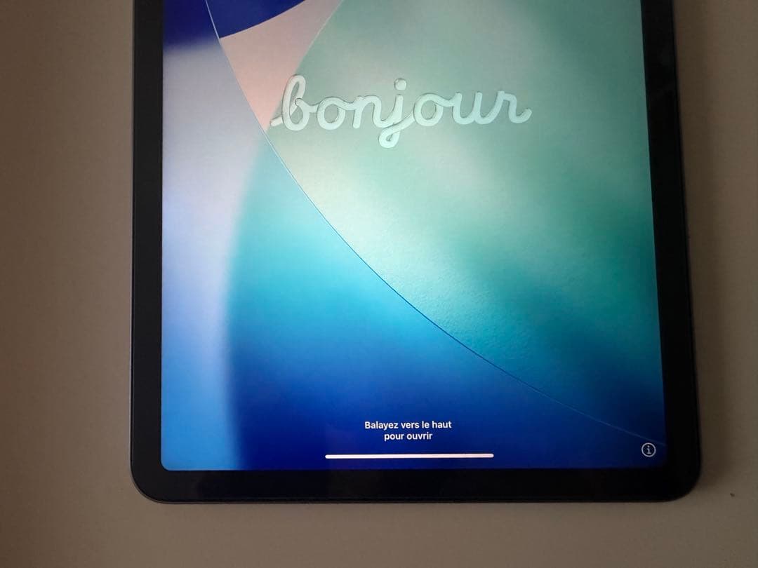 iPad Air 第5世代 Wi-Fi MME23J/A 美品