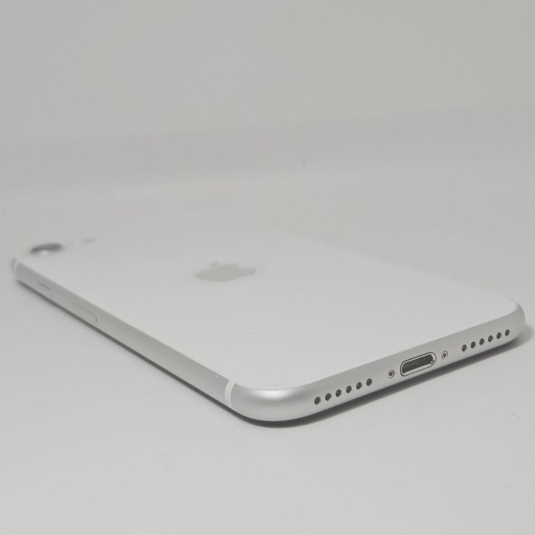 準美品 iPhone SE 第2世代 SE2 128GB MXD12J/A