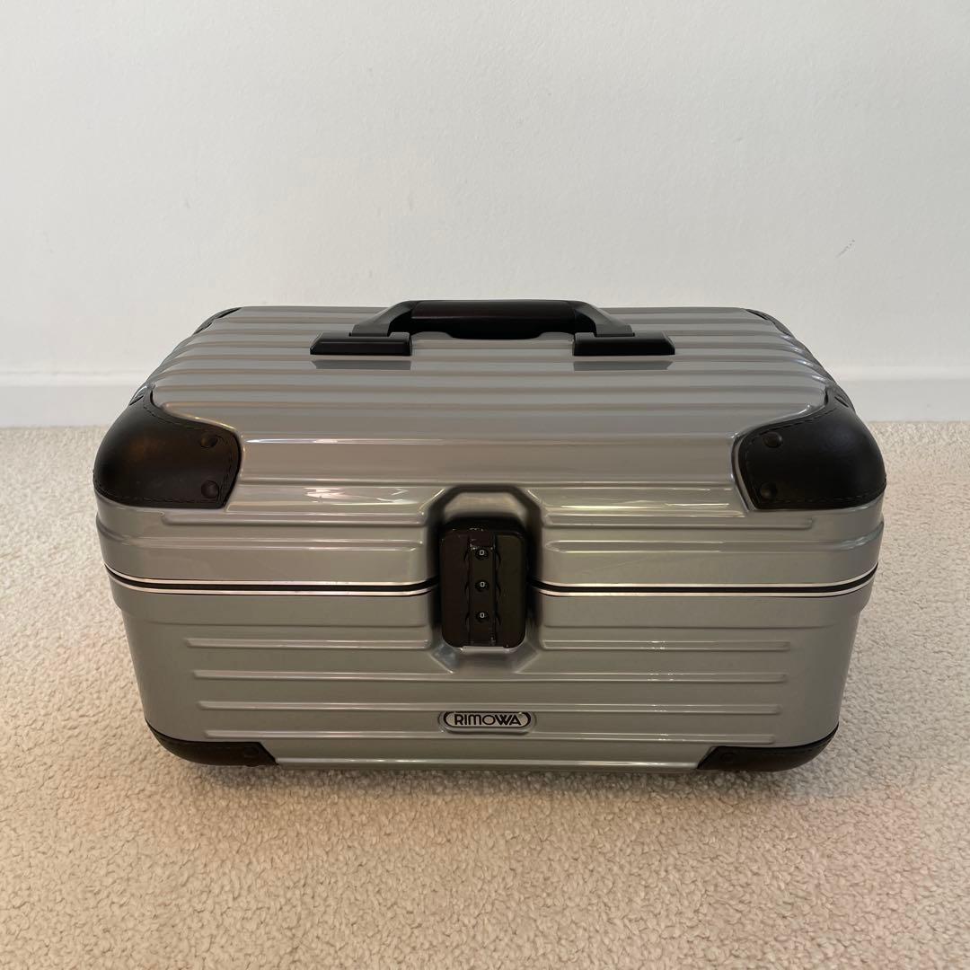 【美品】RIMOWA Samba ビューティーケース グレー 18L 廃盤