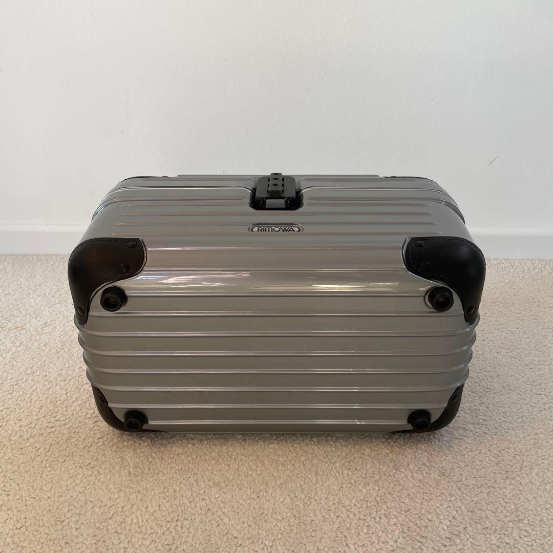 【美品】RIMOWA Samba ビューティーケース グレー 18L 廃盤