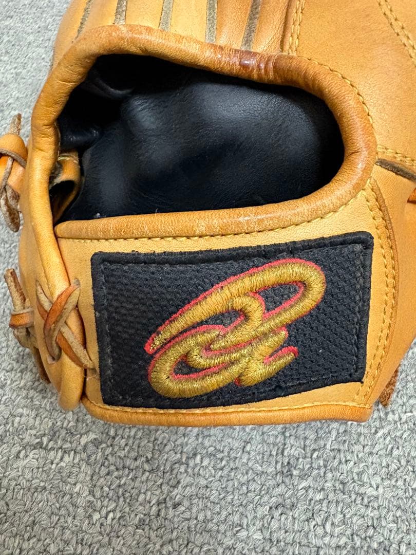 ドナイヤ　一般軟式用グラブ　中古　DJNIK