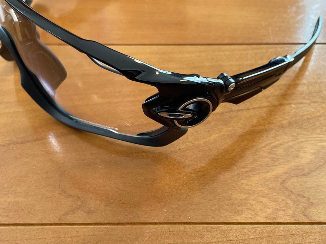 未使用 Oakley Jawbreaker ポリッシュブラック/クリア調光
