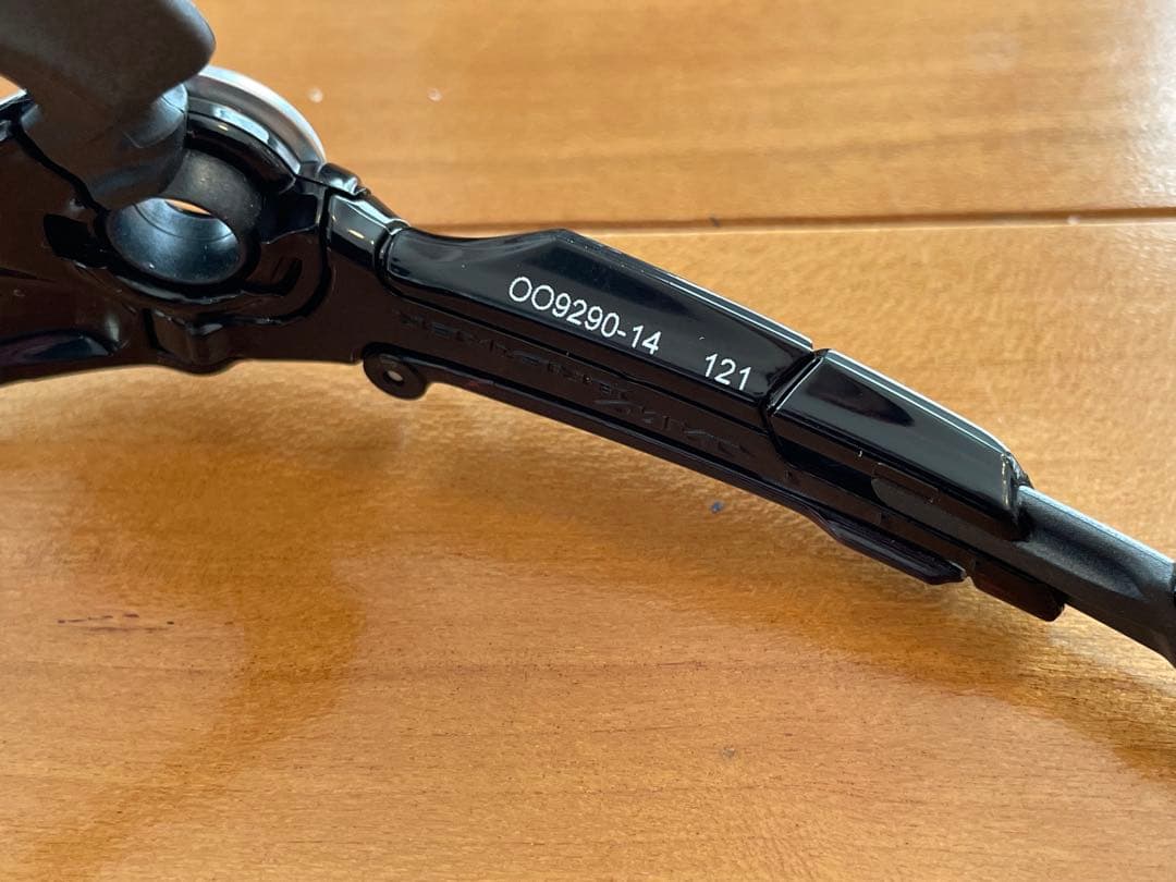 未使用 Oakley Jawbreaker ポリッシュブラック/クリア調光