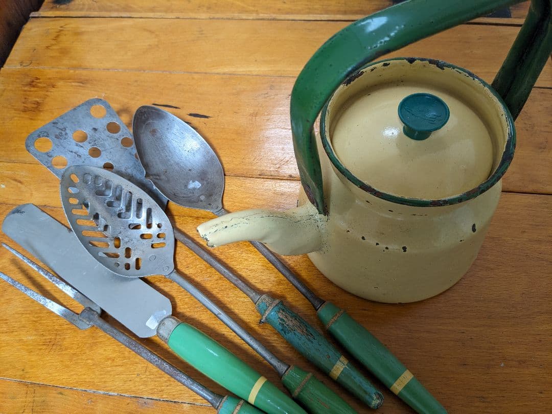 ちあさん用　 カントリー ブレット缶 BREAD ホーロー製キッチンセット