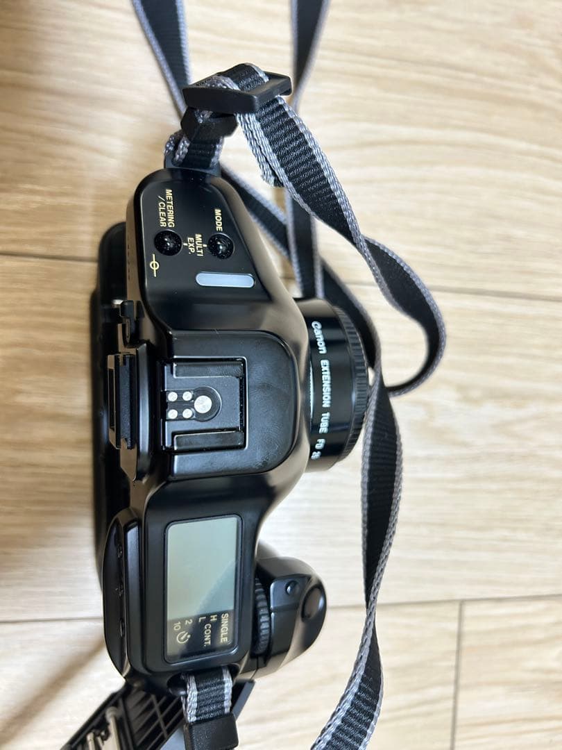 Canon T90一眼レフカメラ