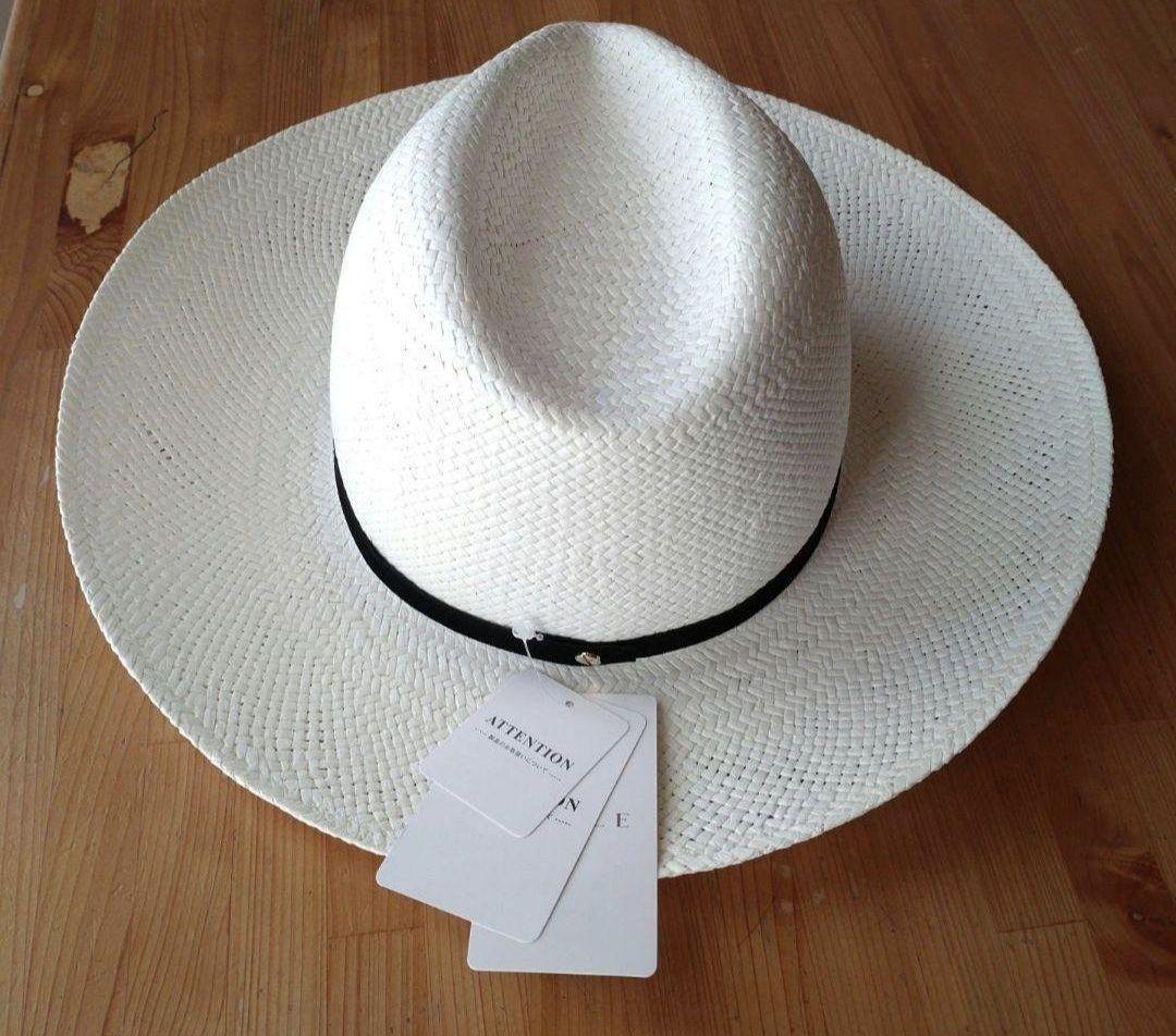 JANESSA LEONE　 DEMITRIA