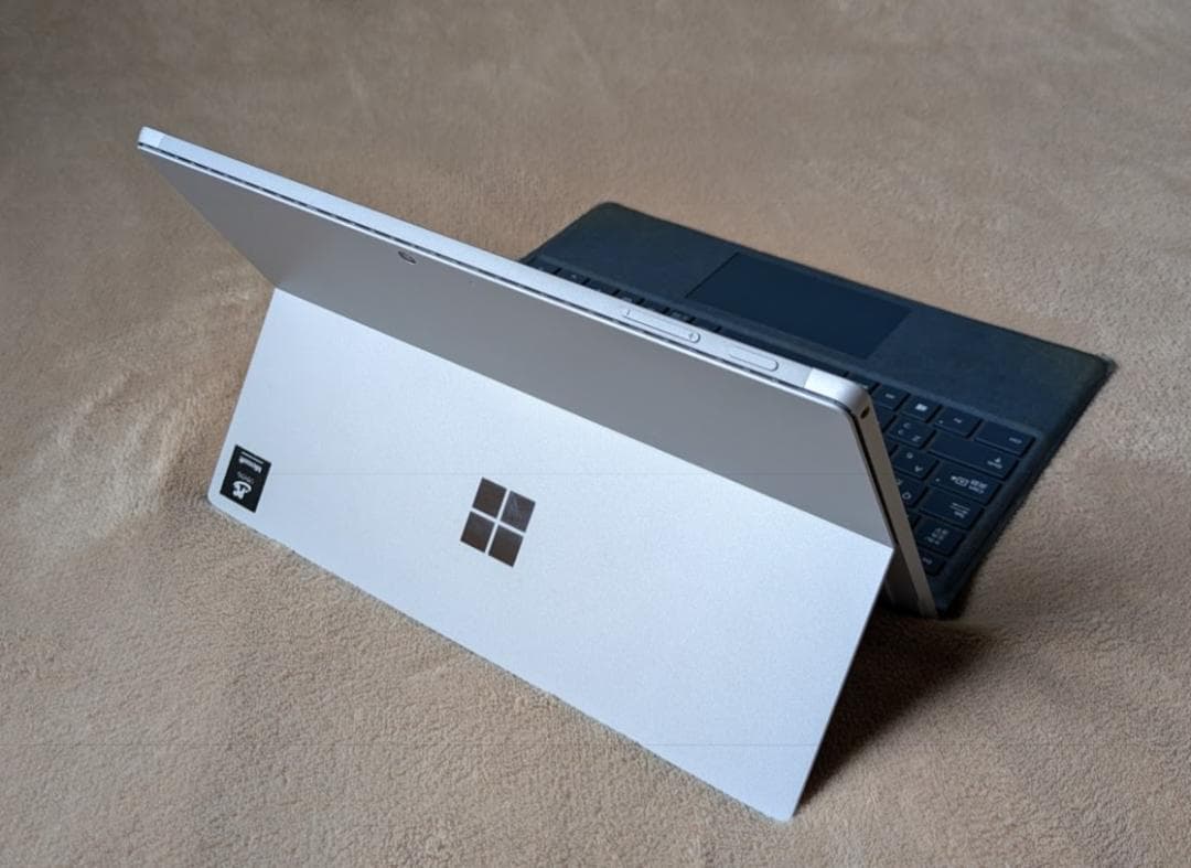 Microsoft Surface Pro 7 【美品】