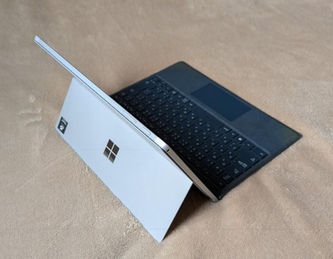 Microsoft Surface Pro 7 【美品】