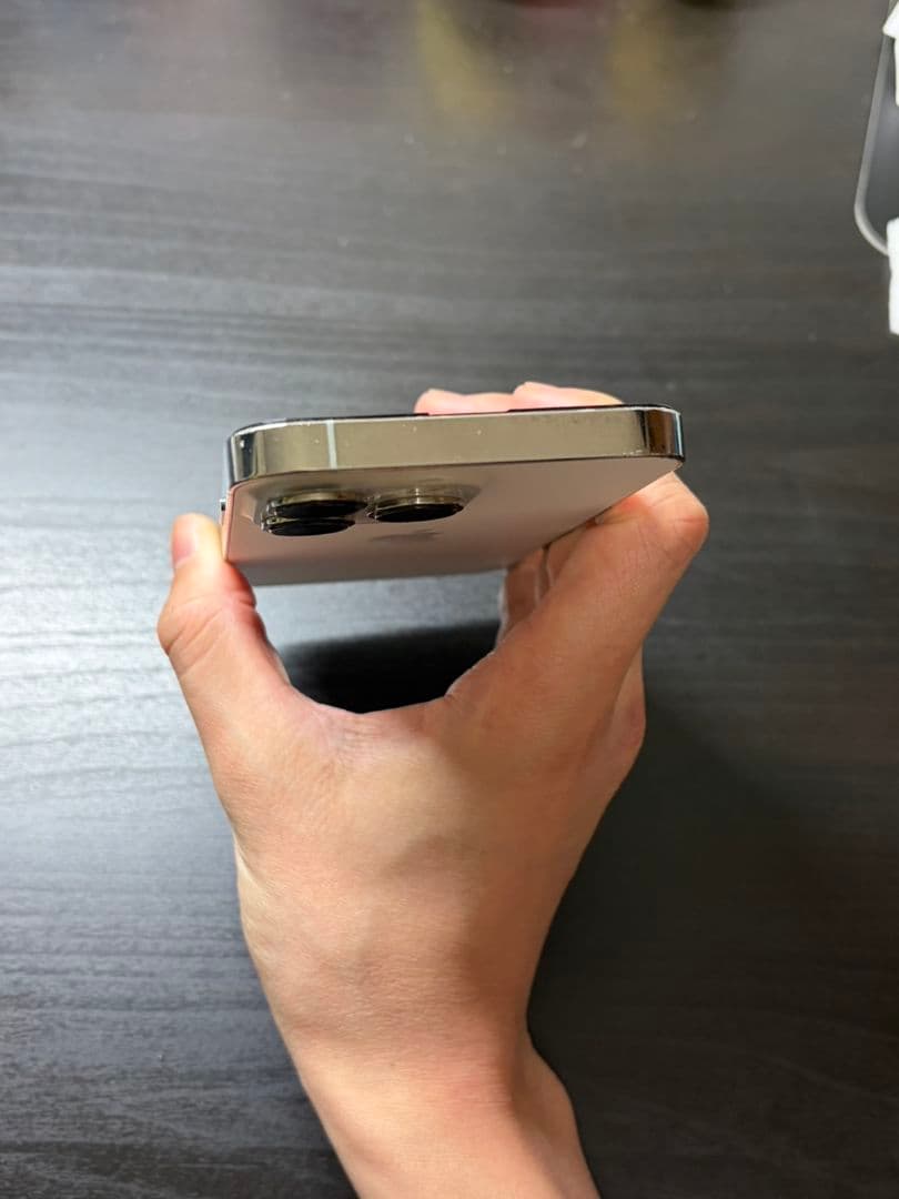 s*k様 Apple iPhone13pro 256GB シルバー本体 バッテリ