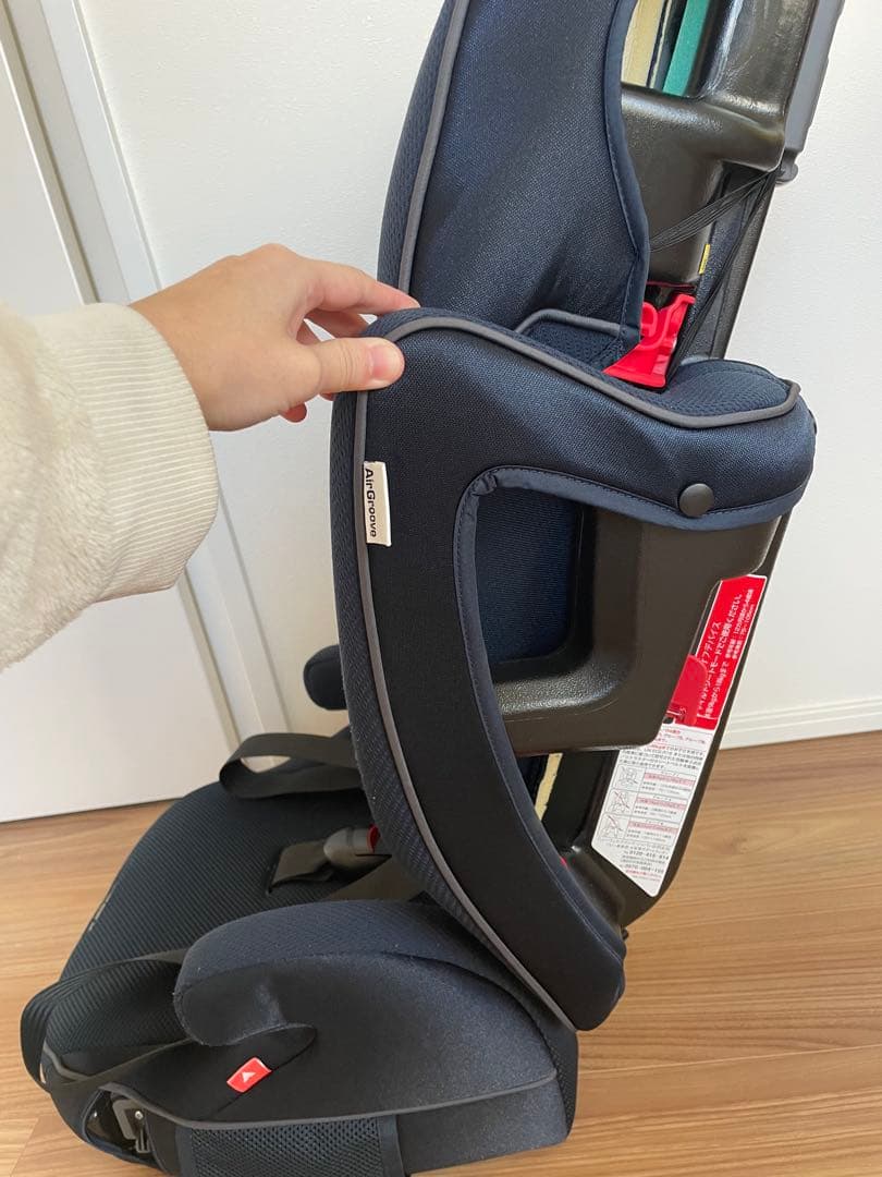 【Aprica】チャイルドシート ジュニアシート エア グルーヴ ネイビー