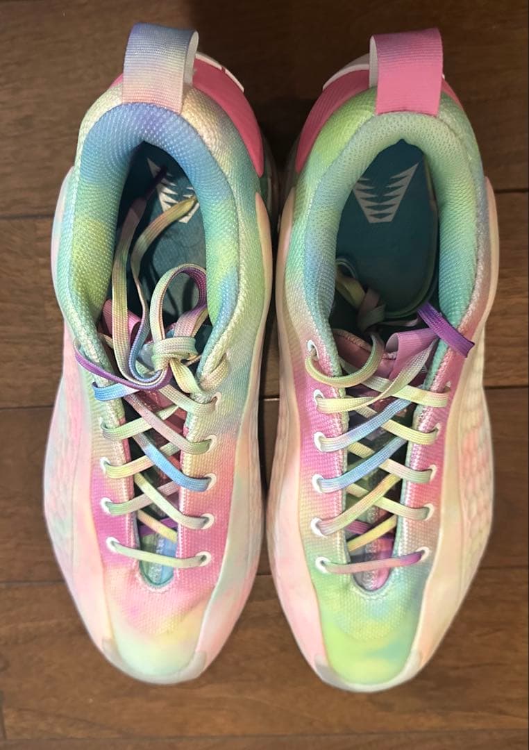 バスケットボールシューズ　adidas アディダス　スニーカー　27㎝