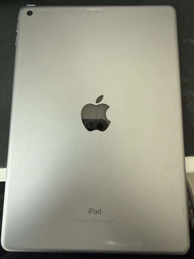 ipad第6世代　32GB