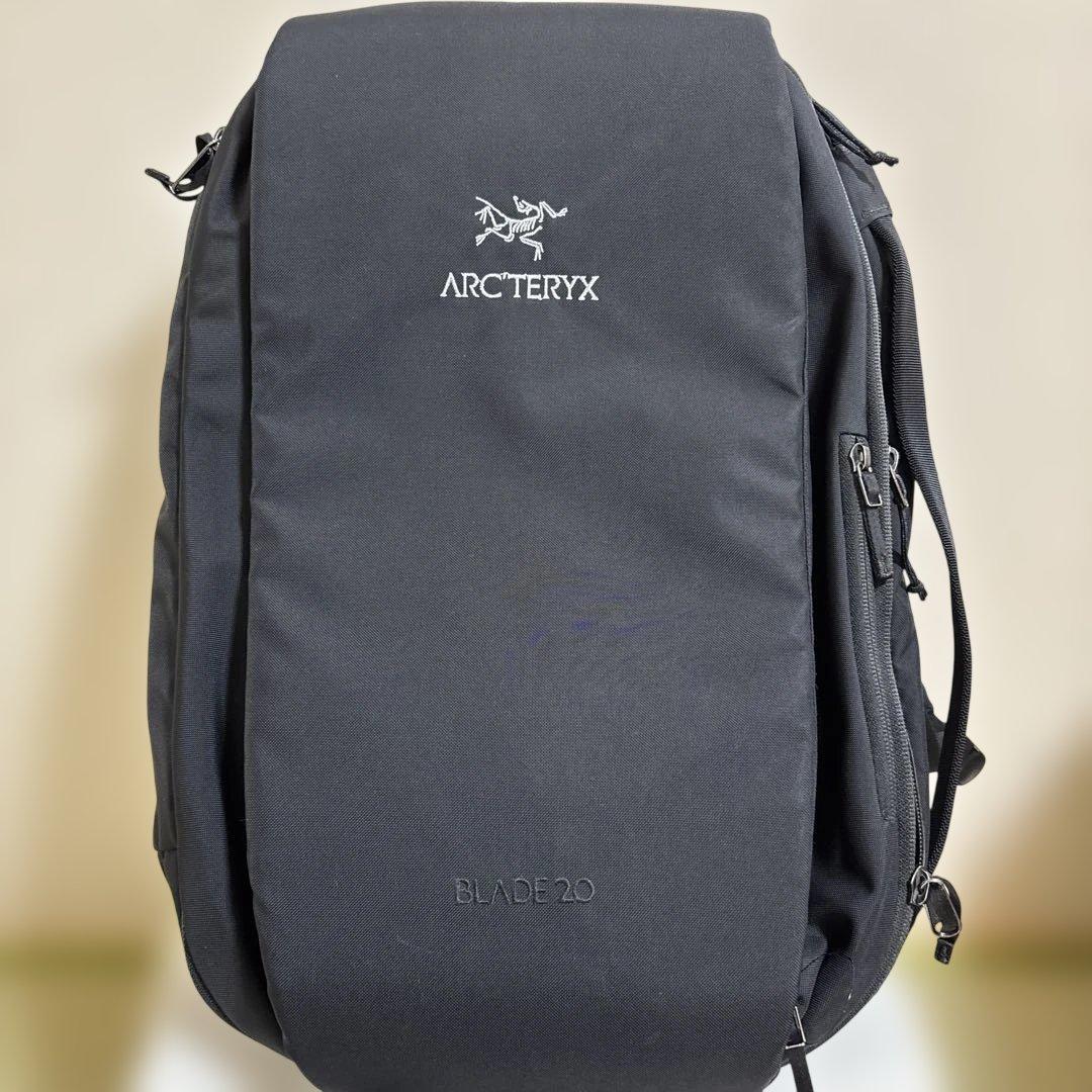 ⭐️廃盤モデル・人気品⭐️ ARC’TERYX アークテリクス BLADE 20