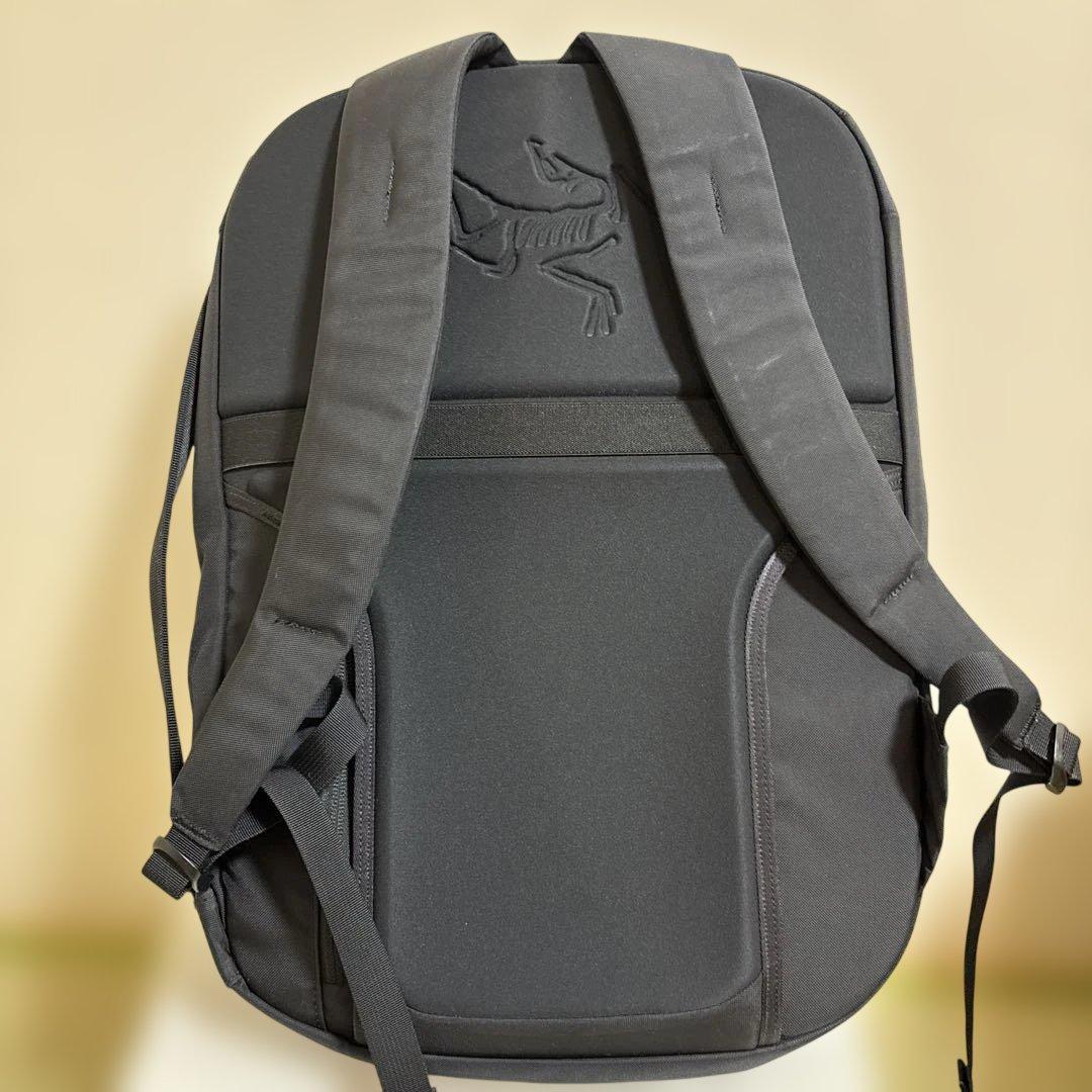 ⭐️廃盤モデル・人気品⭐️ ARC’TERYX アークテリクス BLADE 20