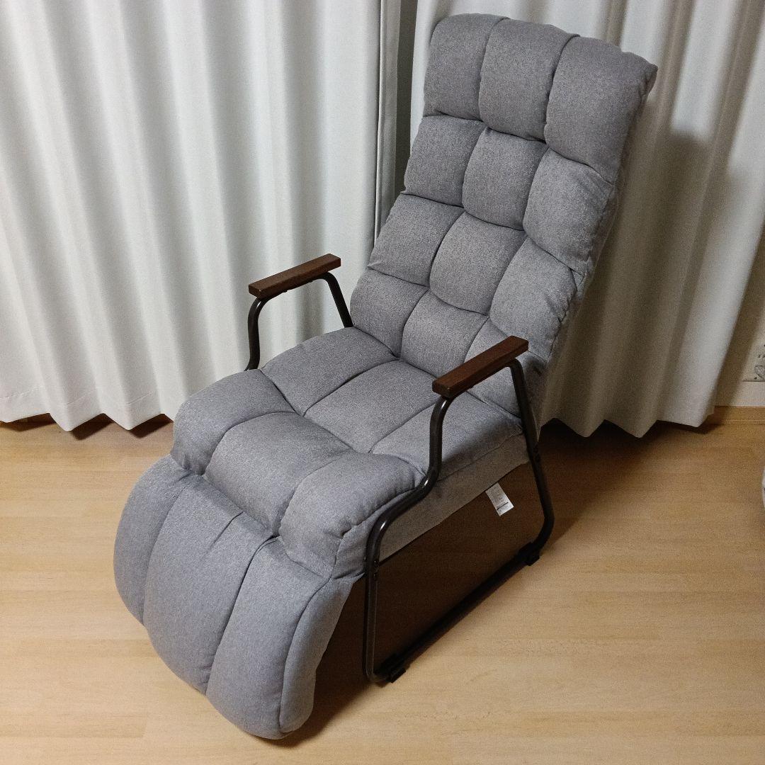 リクライニング機能付き　グレー　ソファ　一人掛けチェア