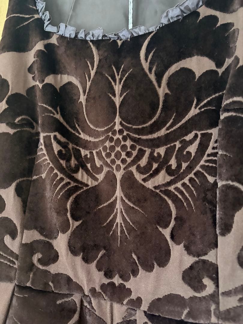 【新品未使用タグ付き】miumiuワンピース　ベルベット生地　42 定価19万