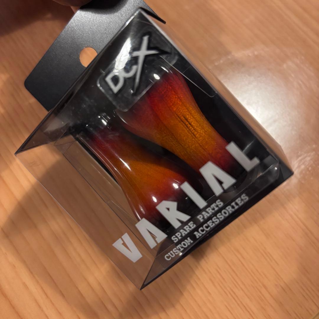 バリアルハンドル　ウッドノブ　レッド