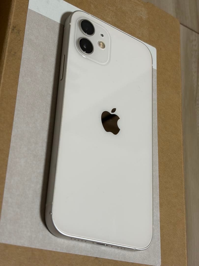 iPhone12 128GB ホワイト バッテリー88%
