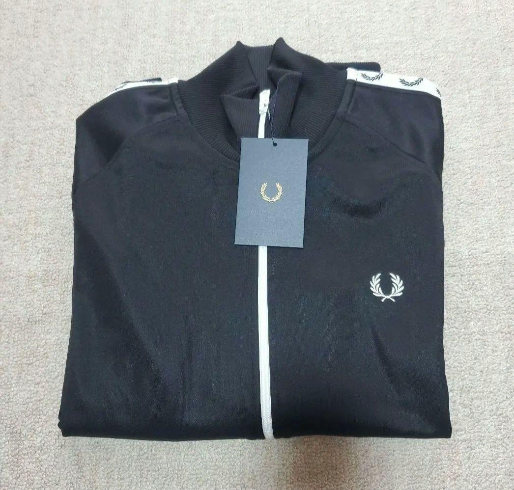 【タイムセール最終価格】FRED PERRY フレッドペリー トラックジャケット