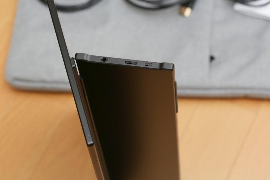 cocopar モバイルモニター YC-156R 15.6インチ