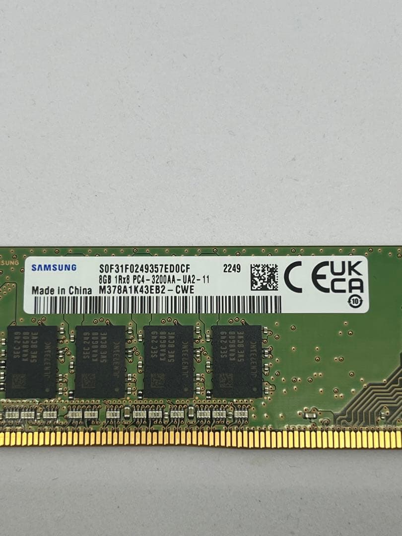 メモリー Samsung 16GB(8gbx2) DDR4 3200MHz