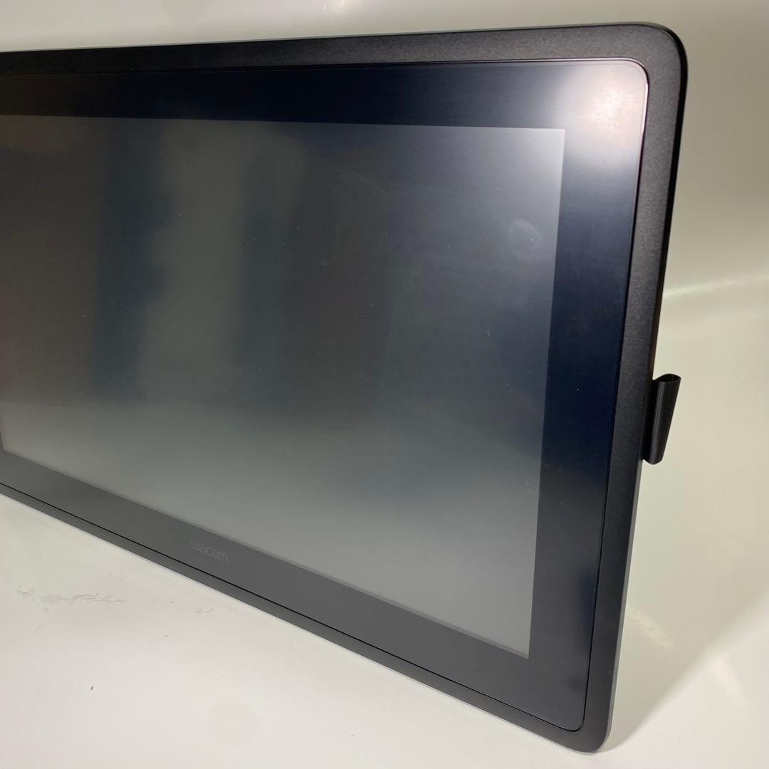 美品WACOM Cintiq22 DTK2260K0D 21.5型液晶タブレット